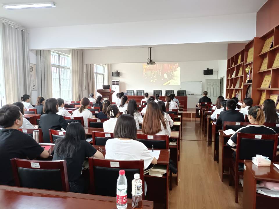 XPJ官方网站8教406会议室46人收看现场2.jpg